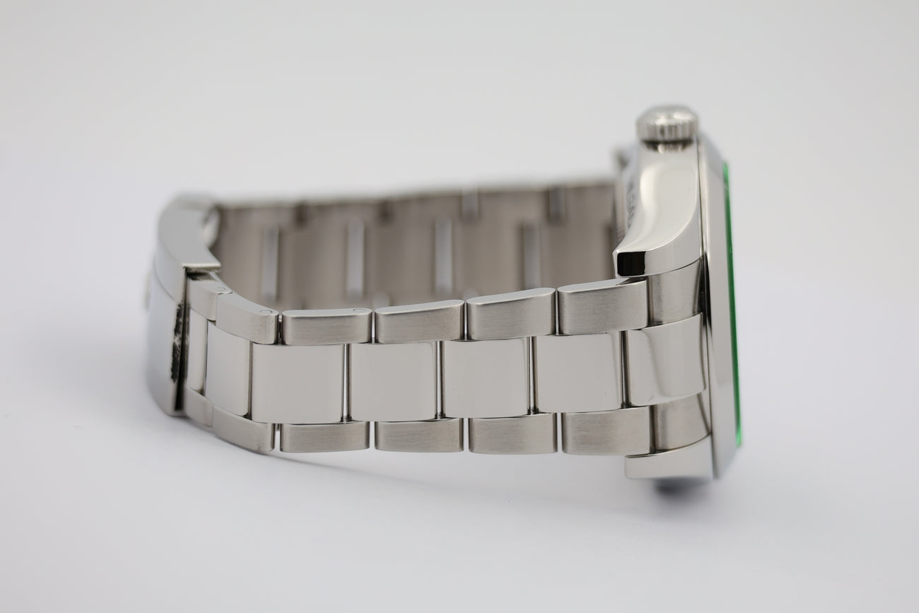 Rolex Milgauss Automatik Herrenuhr Blau 116400GV - Detailansicht 4