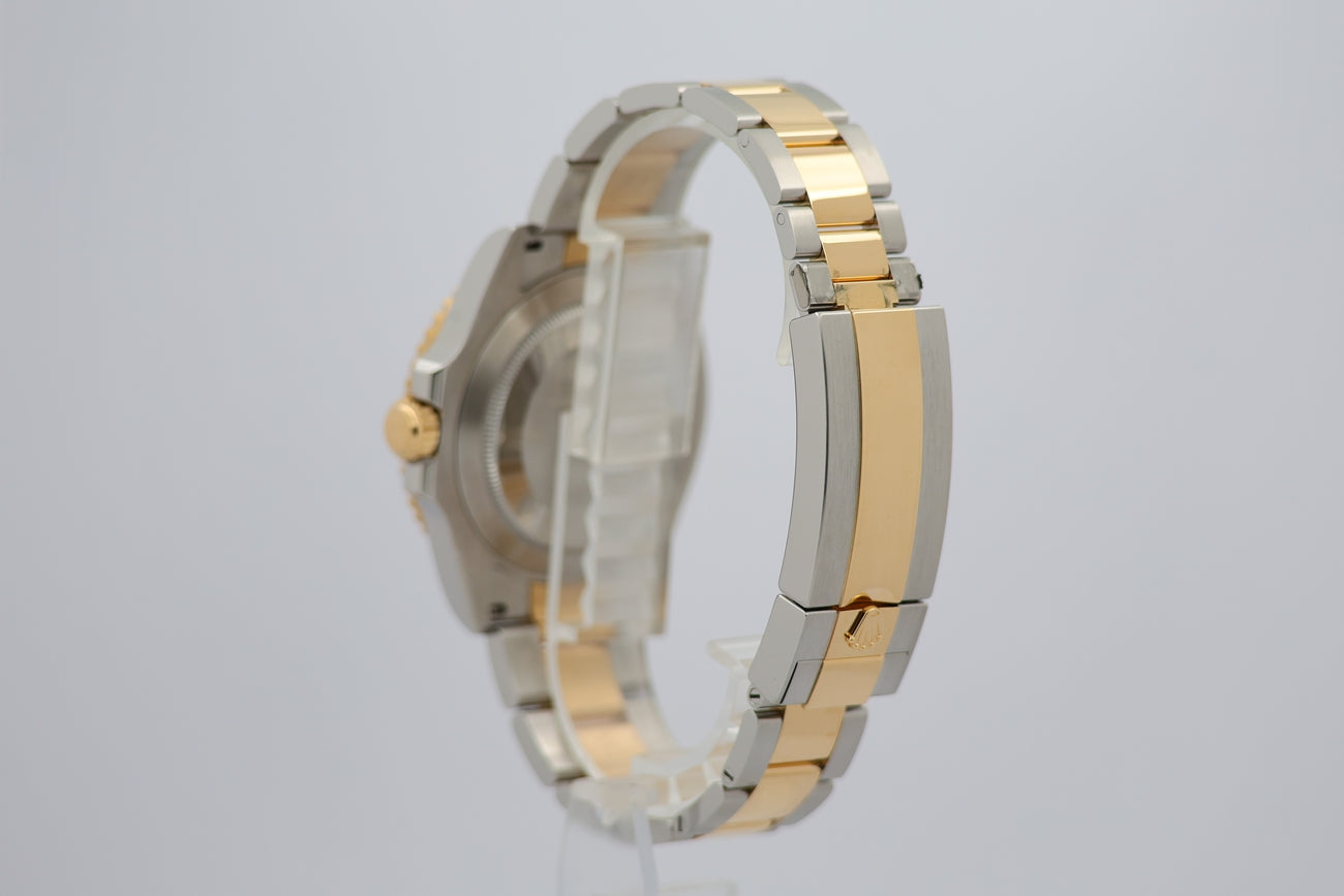 Rolex Submariner Date 41mm Automatik 126613LN - Detailansicht 2