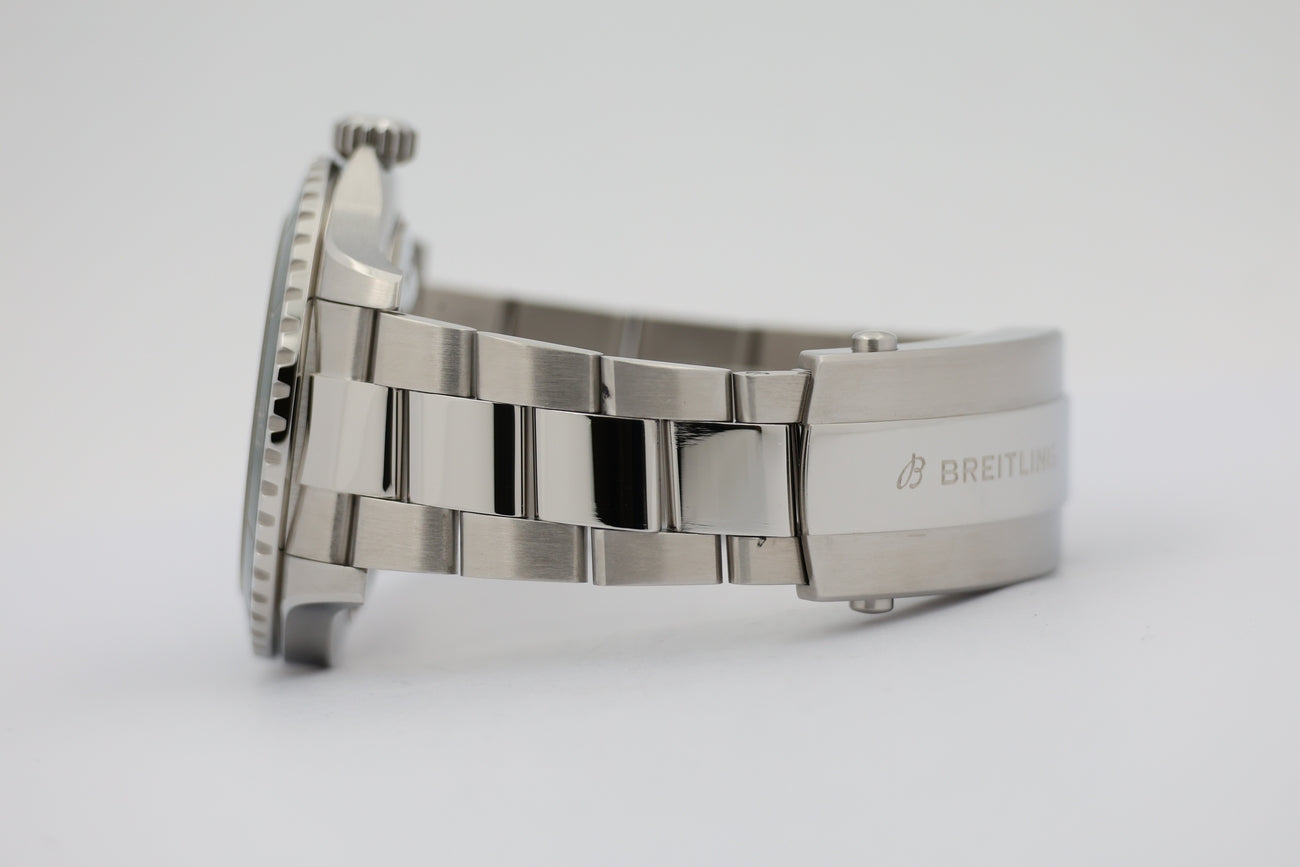 Breitling Superocean Automatik 44mm A17376 - Detailansicht 3