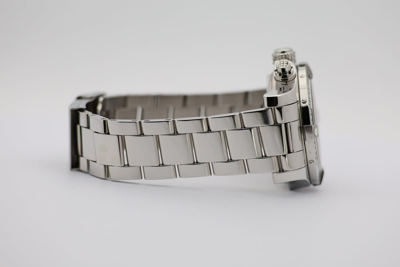 Breitling Avenger II Limited Edition White Panda 43mm Automatik A13381 - Detailansicht 4