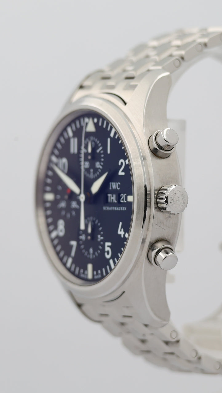 IWC Fliegeruhr Chronograph Automatik Herrenuhr IW371704 - Detailansicht 7