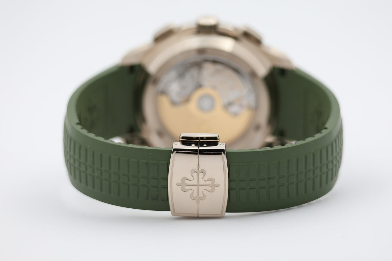 Patek Philippe Aquanaut Chronograph Khaki Automatik Weißgold 5968G-010 - Detailansicht 5
