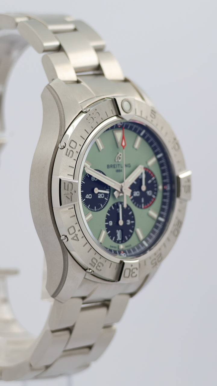 Breitling Avenger B01 Chronograph 44mm Automatik AB0147 - Detailansicht 8