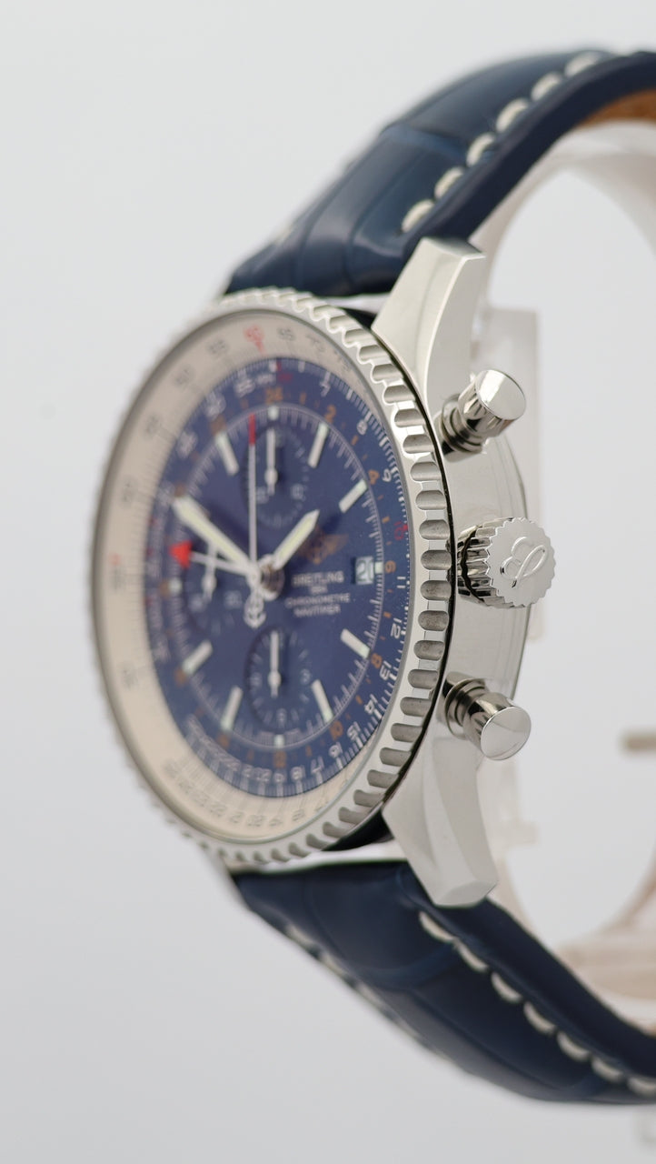 Breitling Navitimer World GMT 46mm Automatik Herrenuhr A24322 - Detail view 7