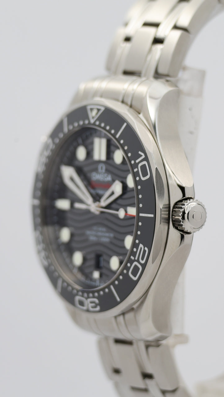Omega Seamaster Diver 300m 42mm Automatik Herrenuhr 21030422001001 - Detailansicht 7