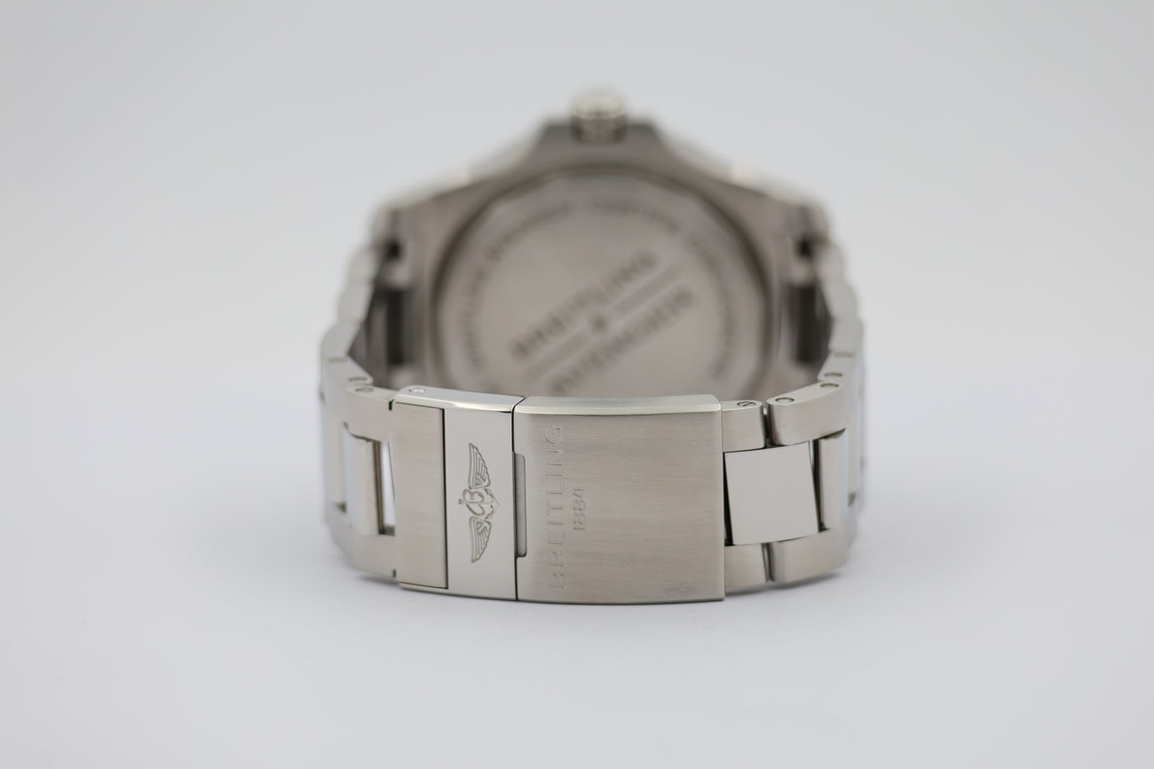 Breitling Avenger Automatik Herrenuhr 43mm A17318 - Detailansicht 5