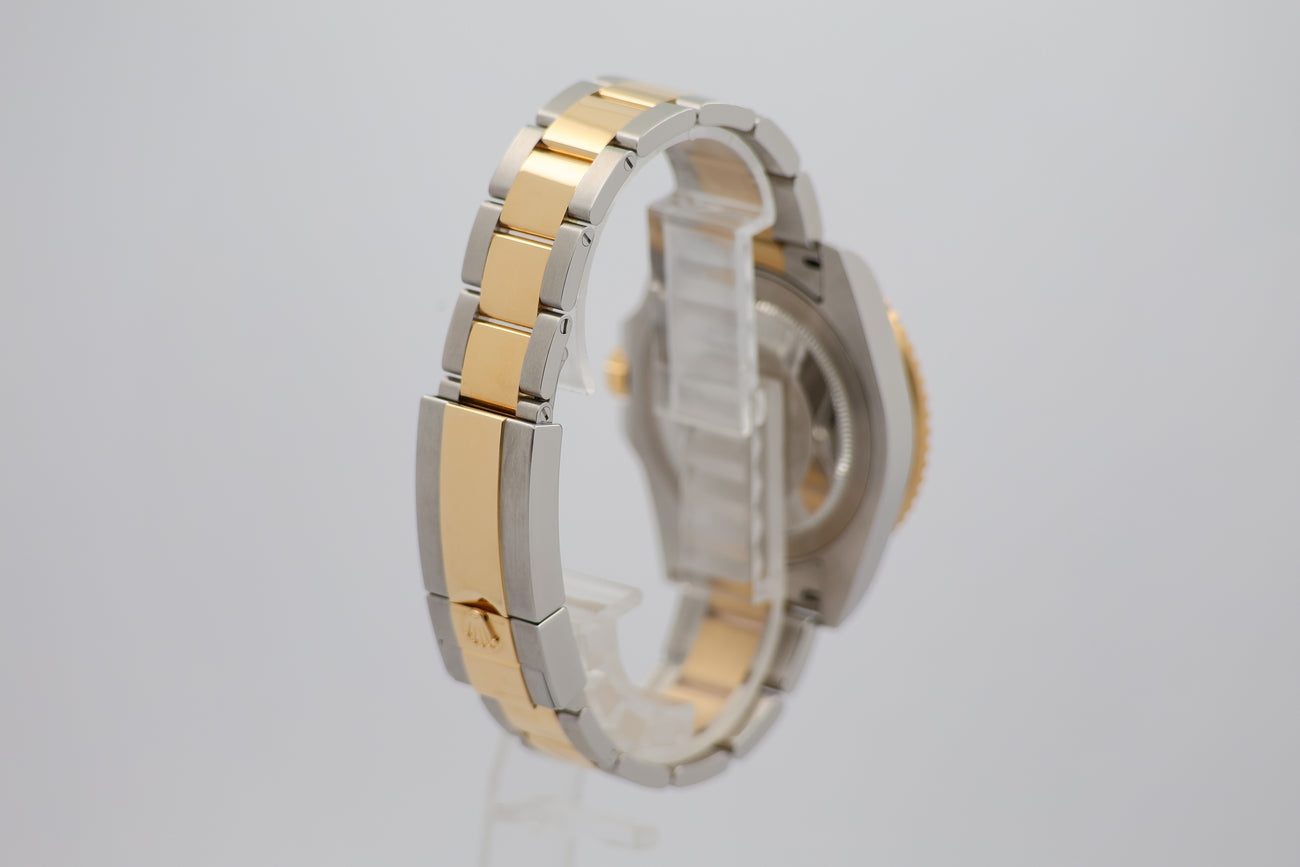 Rolex GMT-Master II 40mm Automatik  116713LN - Detailansicht 1