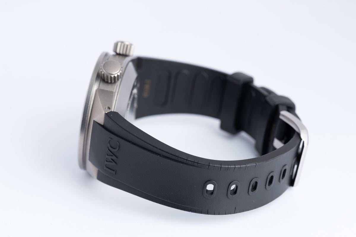 IWC Aquatimer Automatik 42mm Herrenuhr IW353804 - Detailansicht 5
