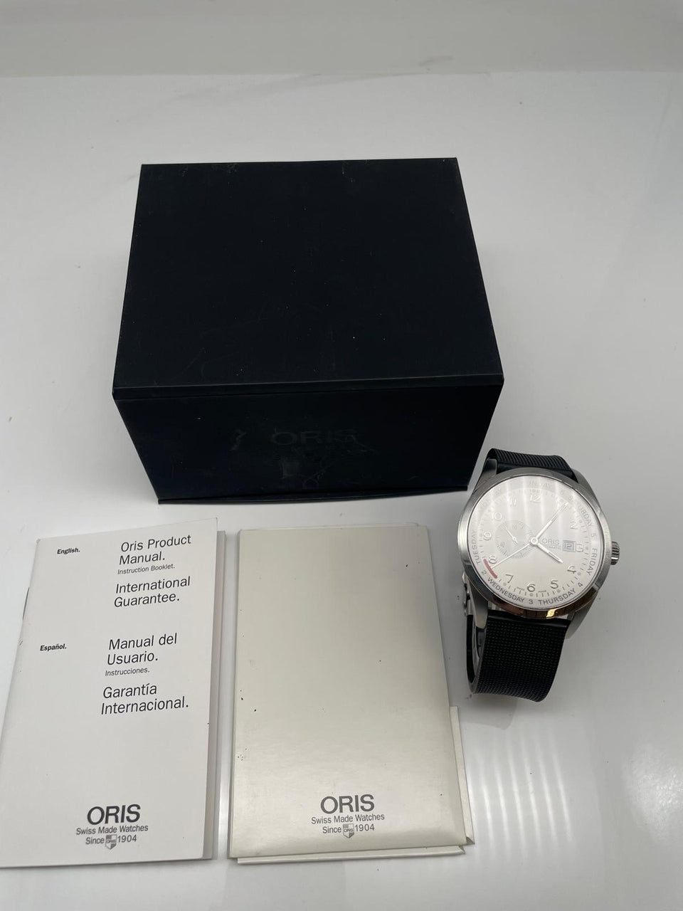 Oris XXL Pointer-Date 44mm Automatik 645-7529-40-61 - Papiere und oder Lieferumfang