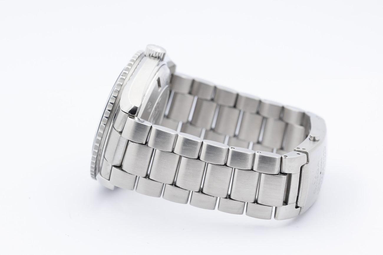 Omega Seamaster Planet Ocean Automatik 45,5mm 22005100 - Detailansicht 5
