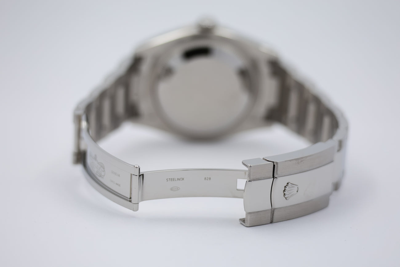 Rolex Datejust 36 Automatik Herrenuhr 126234 - Detailansicht 6