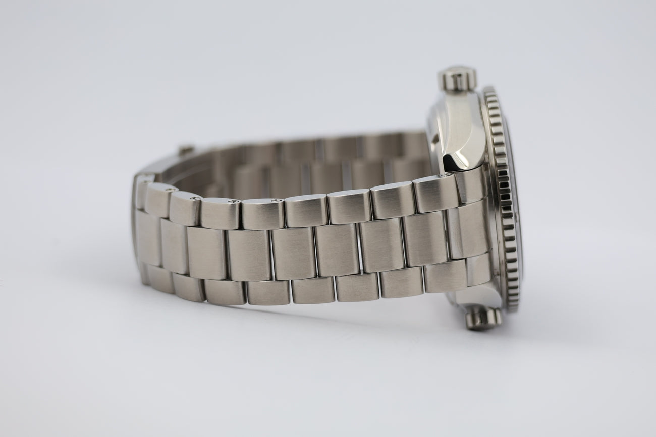Omega Seamaster Planet Ocean 45,5mm Automatik 23230462101001 - Detailansicht 4