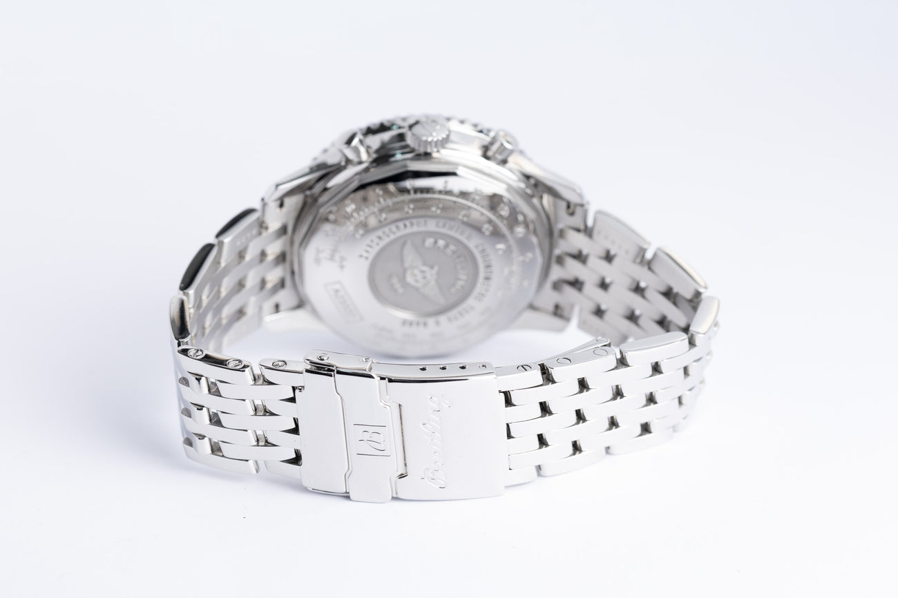 Breitling Navitimer 42mm Automatik Herrenuhr A23322 - Detailansicht 7