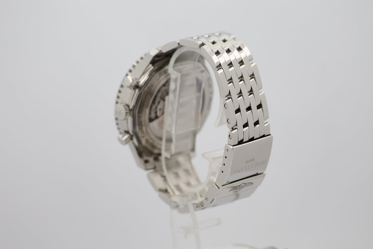 Breitling Navitimer 1 B01 Chronograph Automatik Herrenuhr 46mm AB0127 - Detailansicht 2