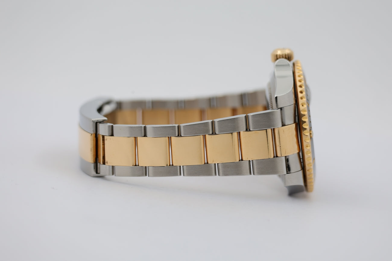 Rolex Submariner Date Stahl / Gold 116613LN - Detailansicht 4