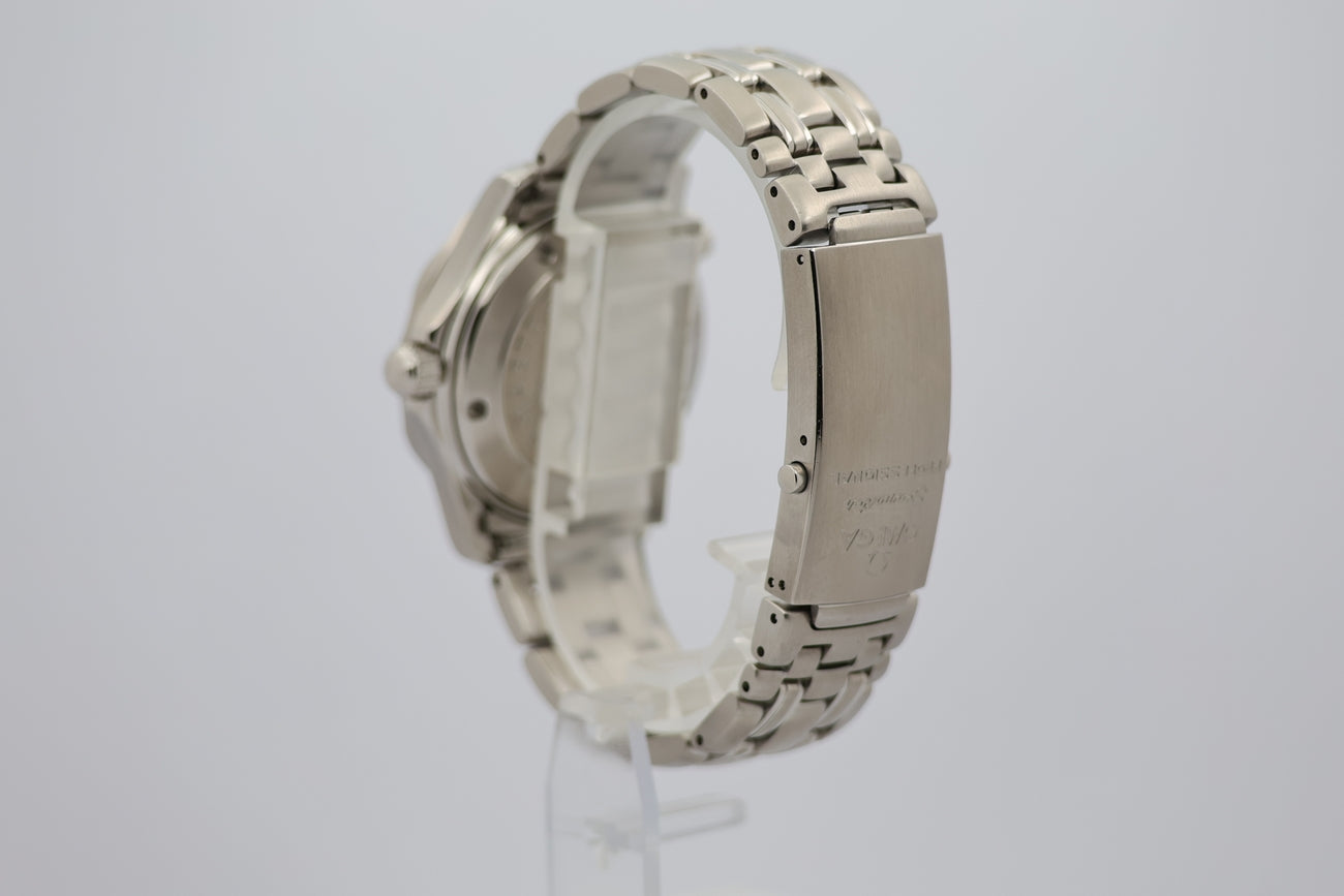 Omega Seamaster Diver 300m 36mm Automatik 22228000 - Detailansicht 2