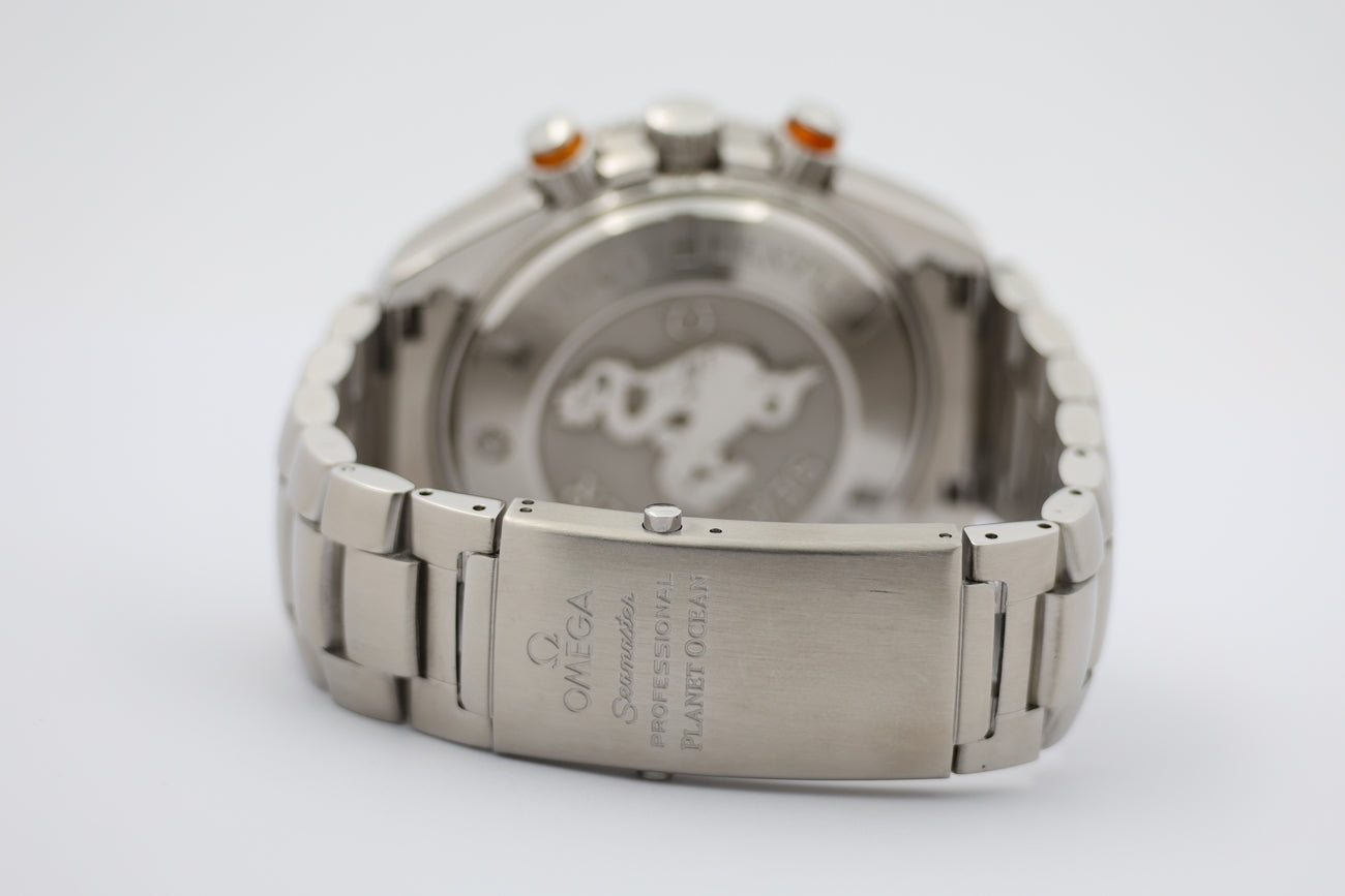Omega Seamaster Planet Ocean Automatik 45mm 22185000 - Detailansicht 5