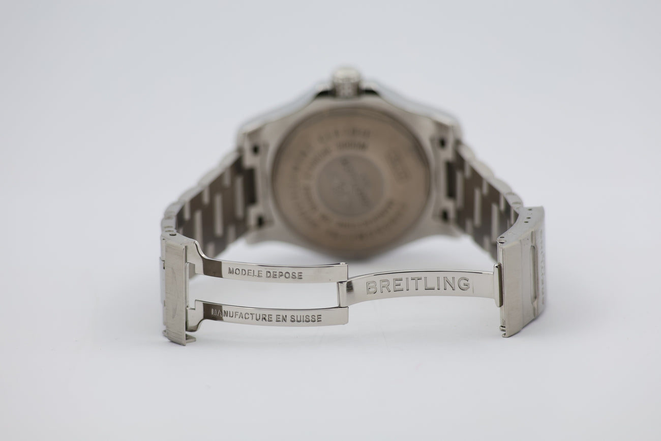Breitling Avenger II Seawolf 45mm Automatik A17331 - Detailansicht 6