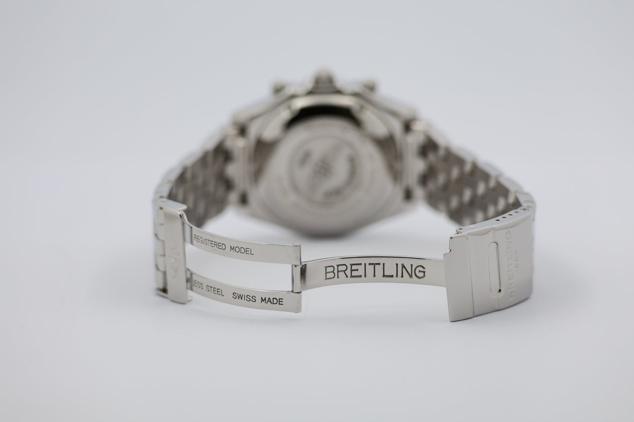 Breitling Chronomat Chronograph Automatik 39mm A13050.1 - Detail view 6