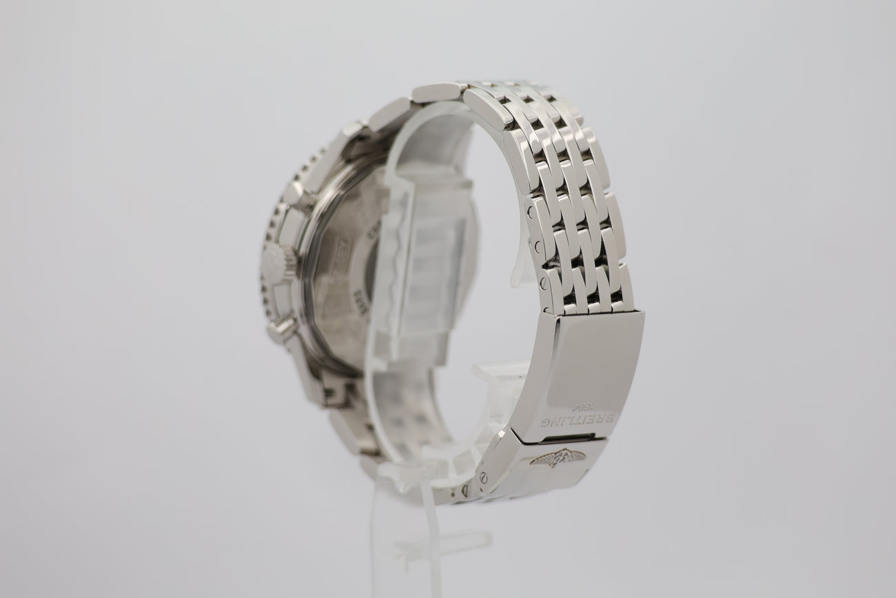 Breitling Navitimer 01 43mm Automatik AB0120 - Detailansicht 2