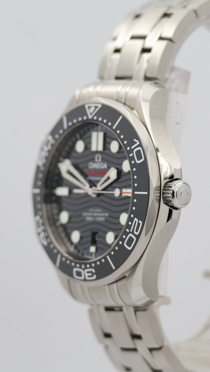 Omega Seamaster Diver 300 M Automatik Herrenuhr 42mm 21030422001001 - Detailansicht 7