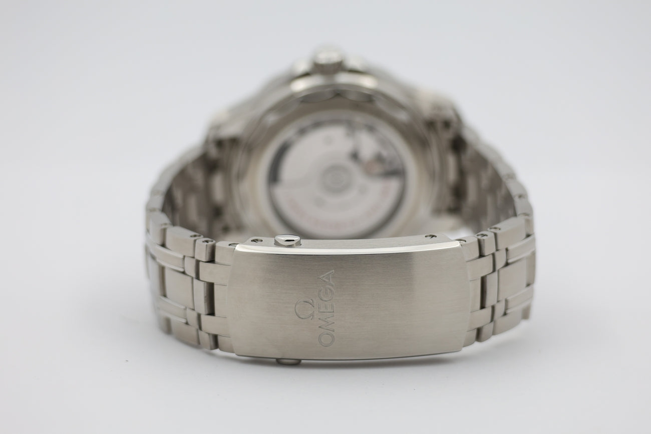 Omega Seamaster Diver 300 M Automatik Herrenuhr 42mm 21030422001001 - Detailansicht 5
