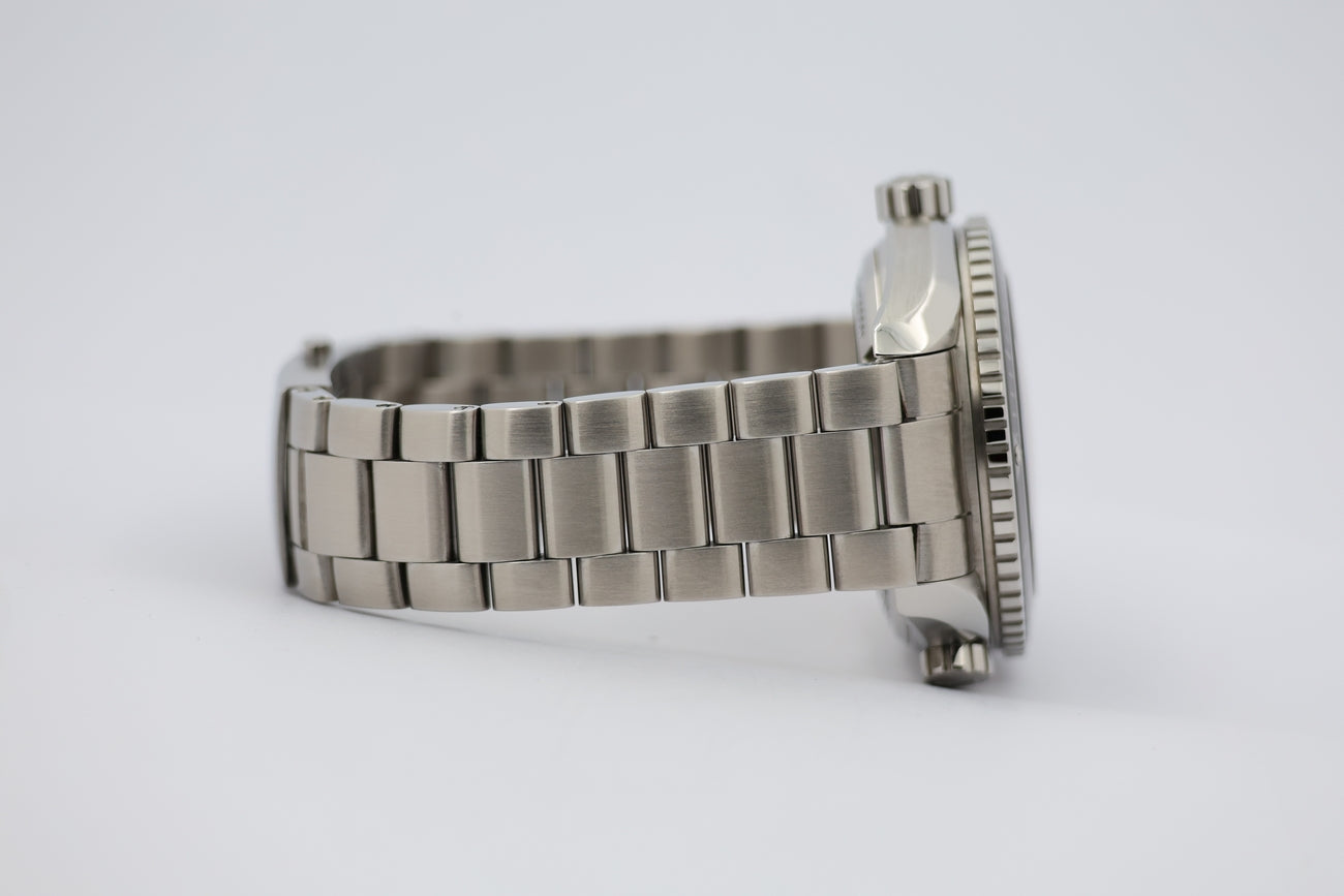 Omega Seamaster Planet Ocean 45,5mm Automatik 23230462101001 - Detailansicht 4