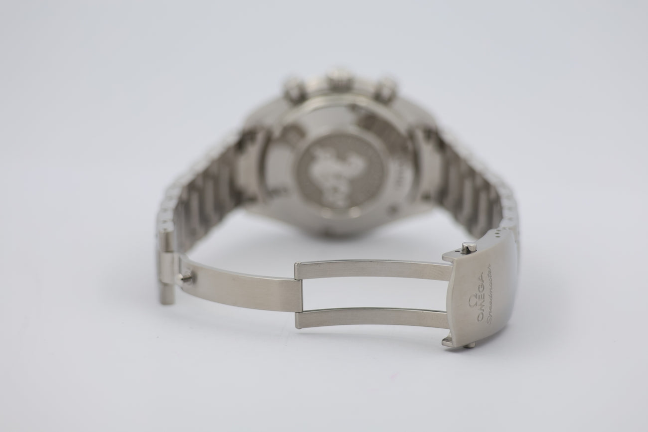 Omega Speedmaster Date 40mm Automatik Herrenuhr 32330404004001 - Detailansicht 6