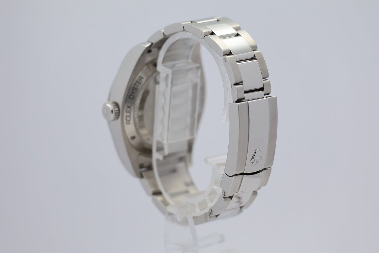 Rolex Milgauss Automatik Herrenuhr Schwarz 116400GV - Detailansicht 2
