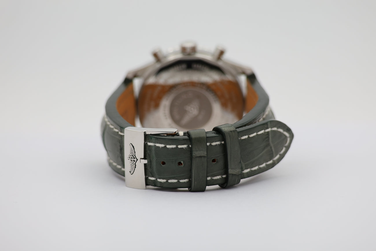 Breitling Navitimer World 46mm Automatik A24322 - Detail view 5