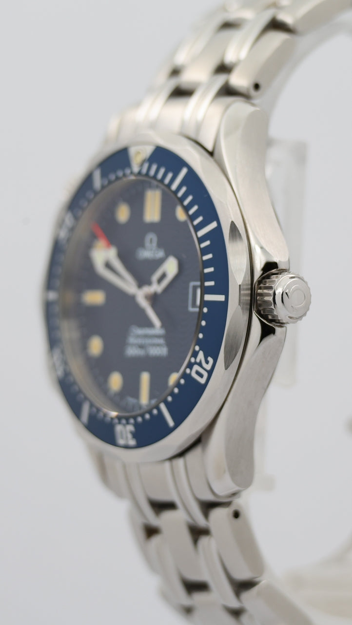 Omega Seamaster Diver 300m Quarz 36mm 25618000 - Detailansicht 7