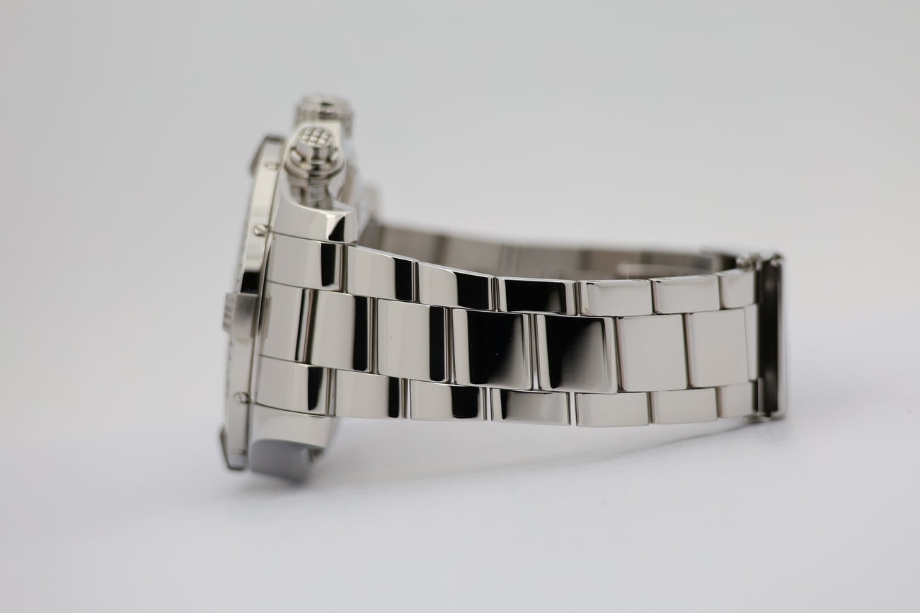 Breitling Super Avenger II 48mm Automatik A13371 - Detailansicht 3