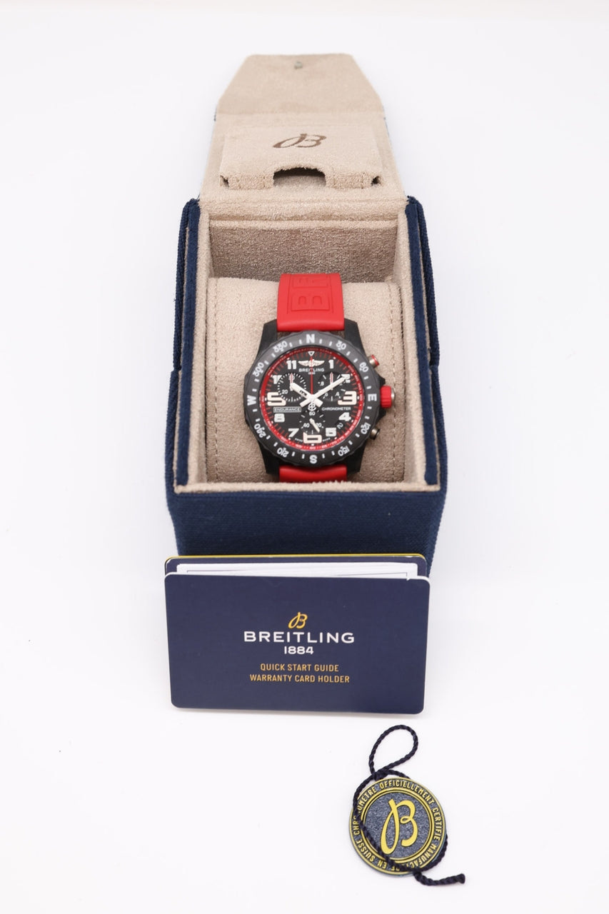 Breitling Endurance Pro Quarz Herrenuhr 44mm X82310 - Detailansicht 8