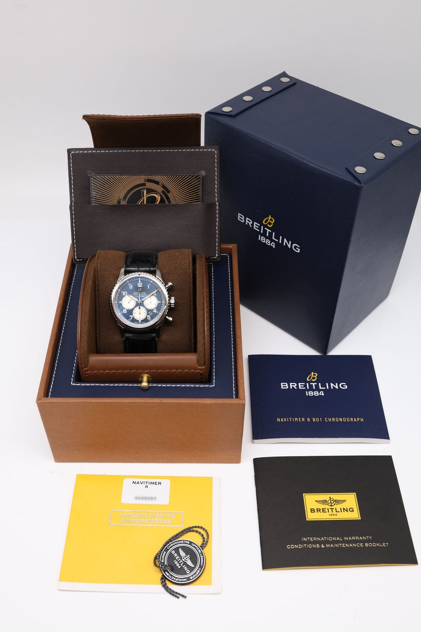 Breitling Navitimer 8 B01 Chronograph 43mm Automatik AB0117 - Papiere und oder Lieferumfang