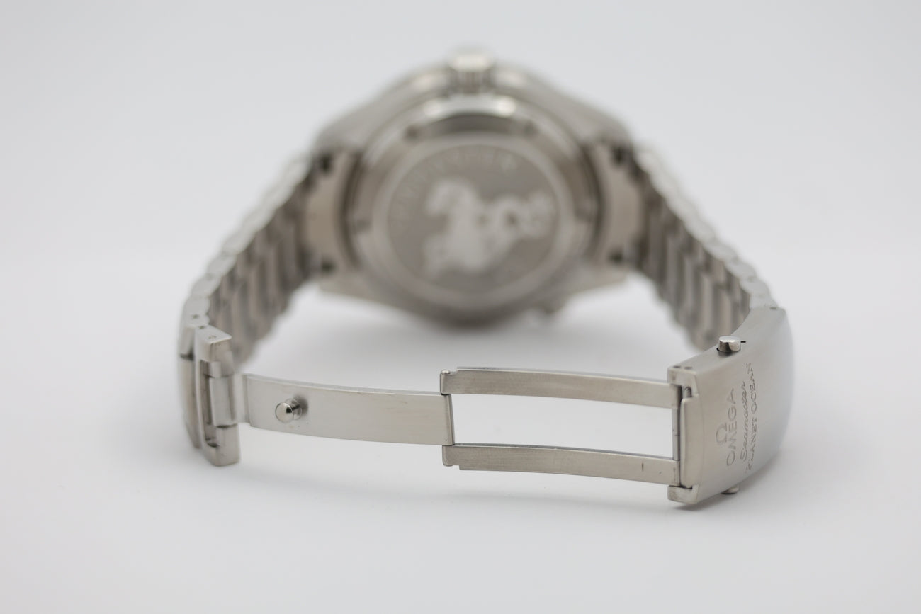 Omega Seamaster Planet Ocean Automatik Herrenuhr 22015100 - Detail view 6