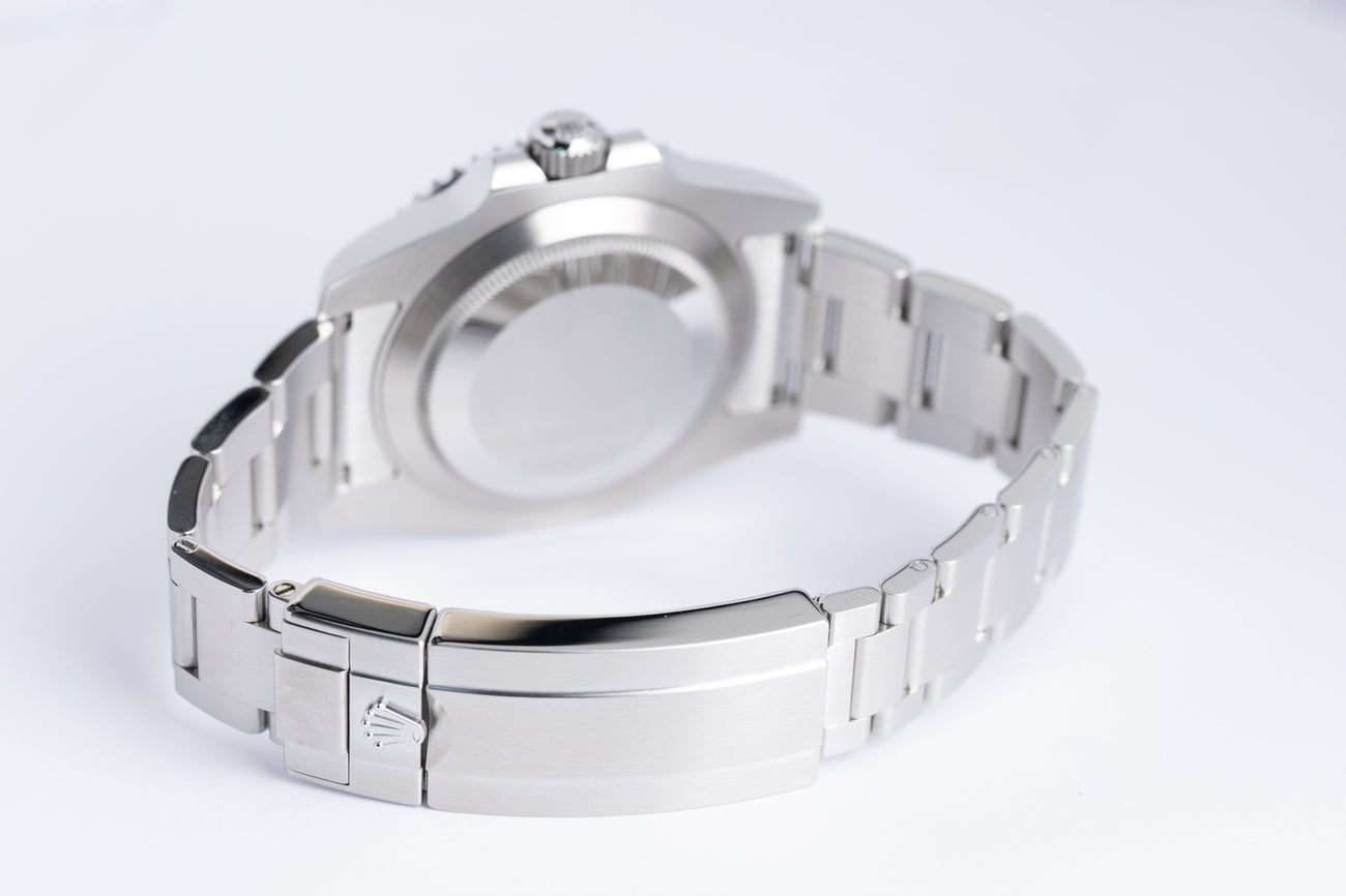 Rolex Submariner Date "Hulk" Automatik Herrenuhr 116610LV - Detailansicht 7