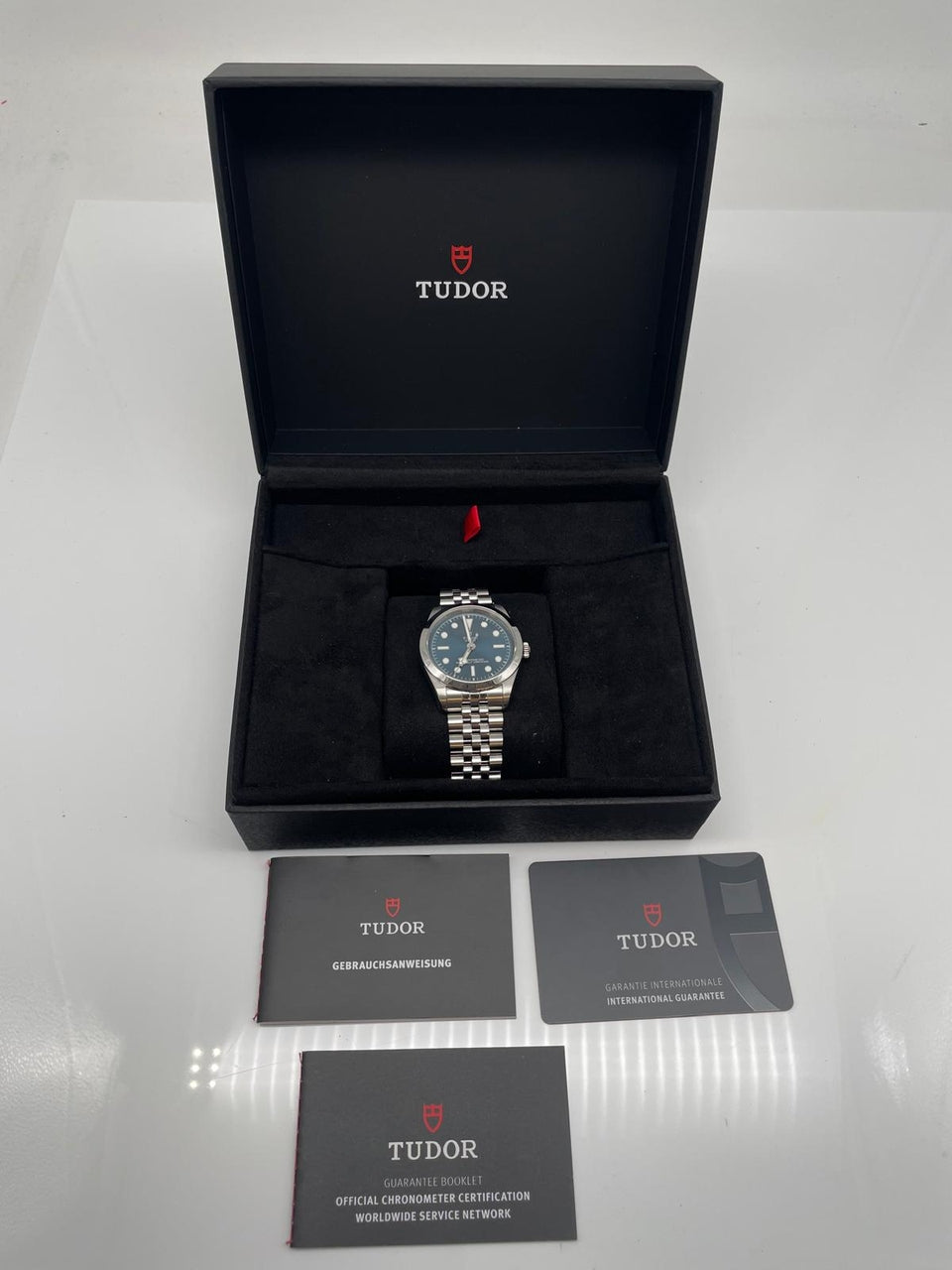Tudor Black Bay 36 Automatik Herrenuhr 79640 - Papiere und oder Lieferumfang