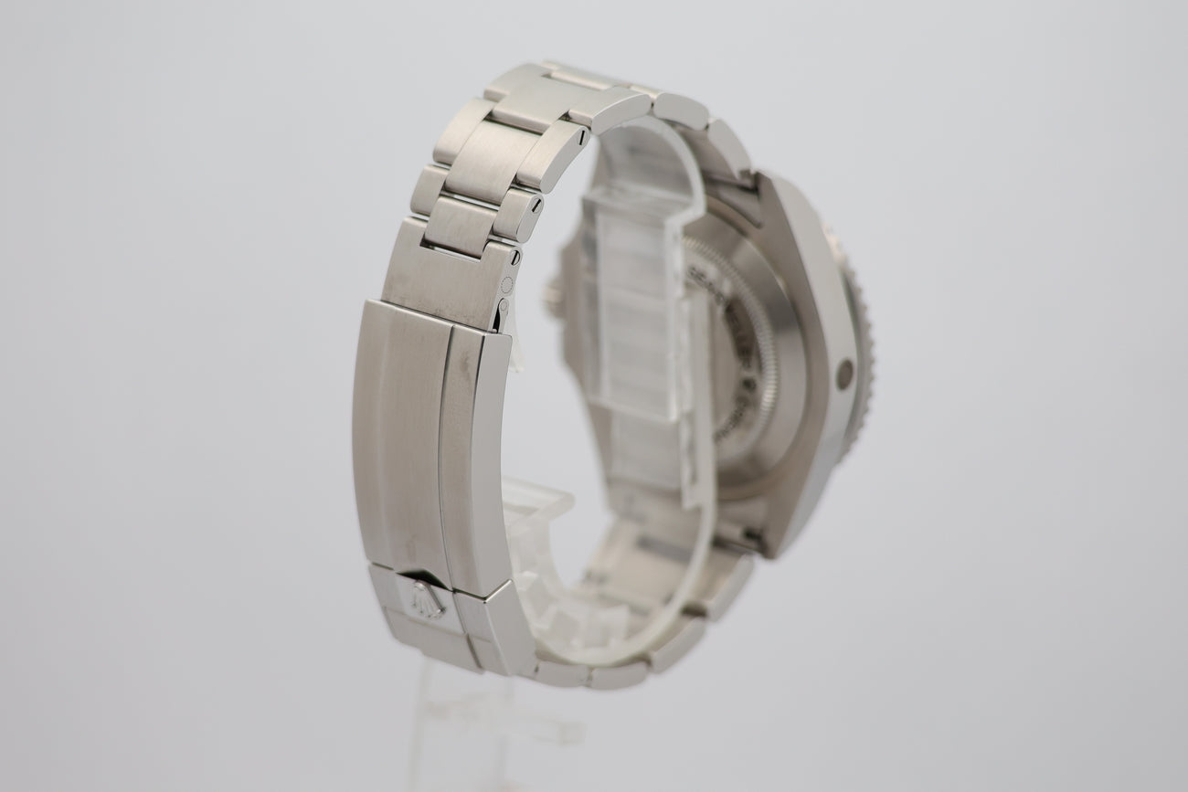 Rolex Sea-Dweller Automatik Red 126600 - Detailansicht 1