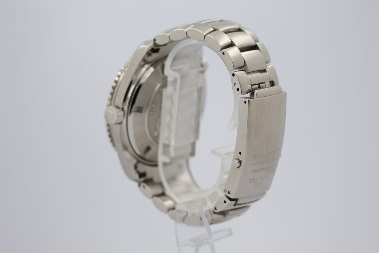 Omega Seamaster Planet Ocean 45,5mm Automatik 22005000 - Detailansicht 2
