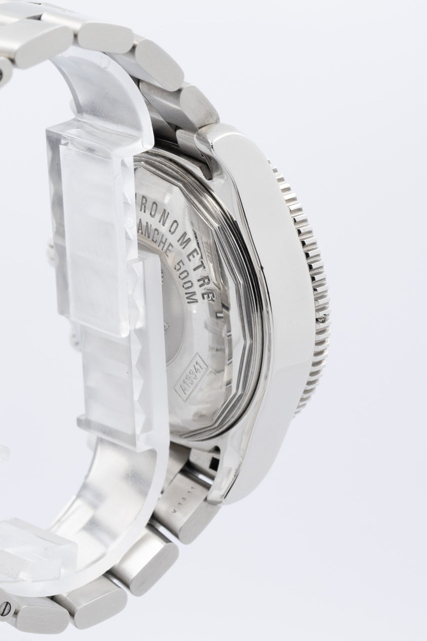 Breitling Superocean Chronograph Steelfish 44mm A13341 - Detailansicht 4