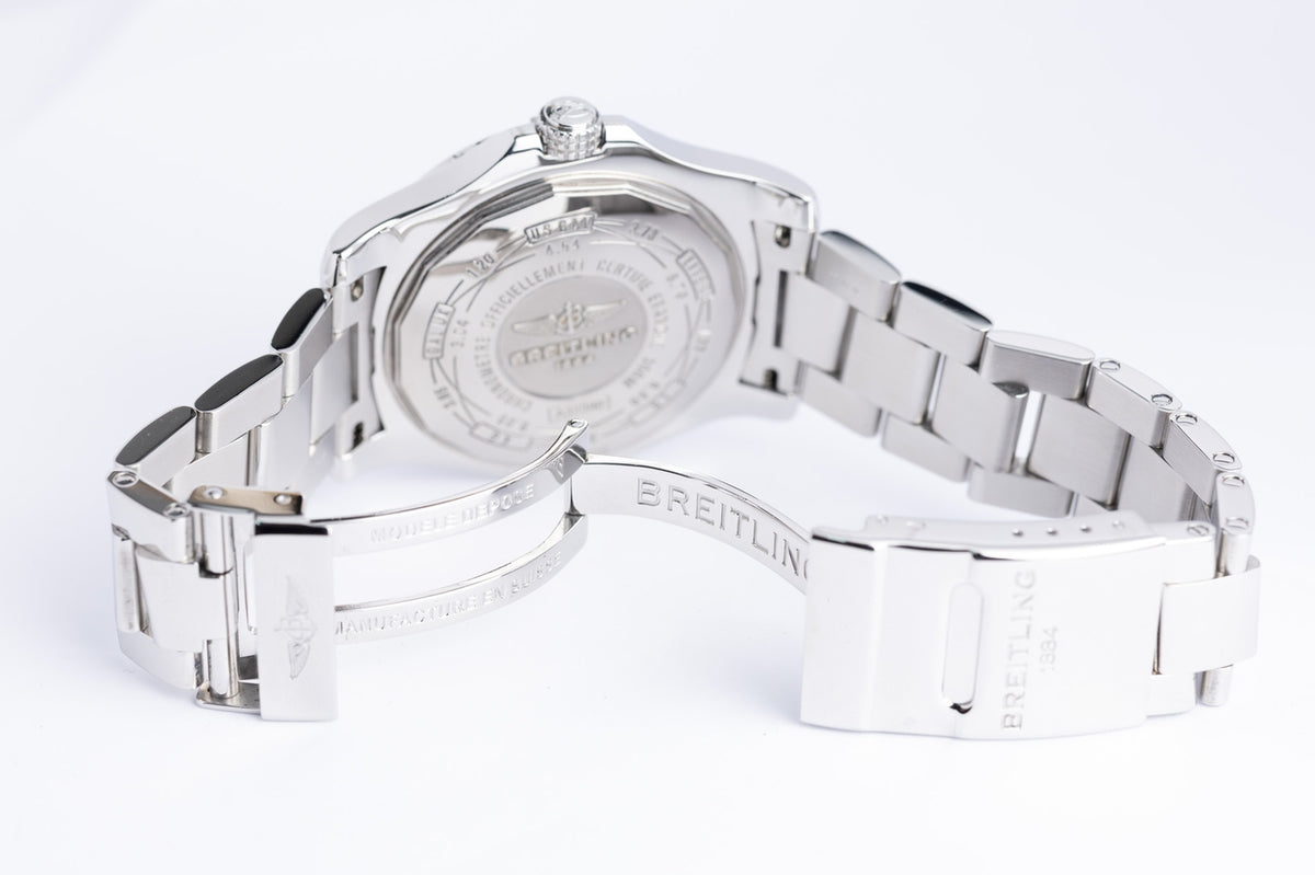 Breitling Avenger II 43mm Automatik A32390 - Detailansicht 8