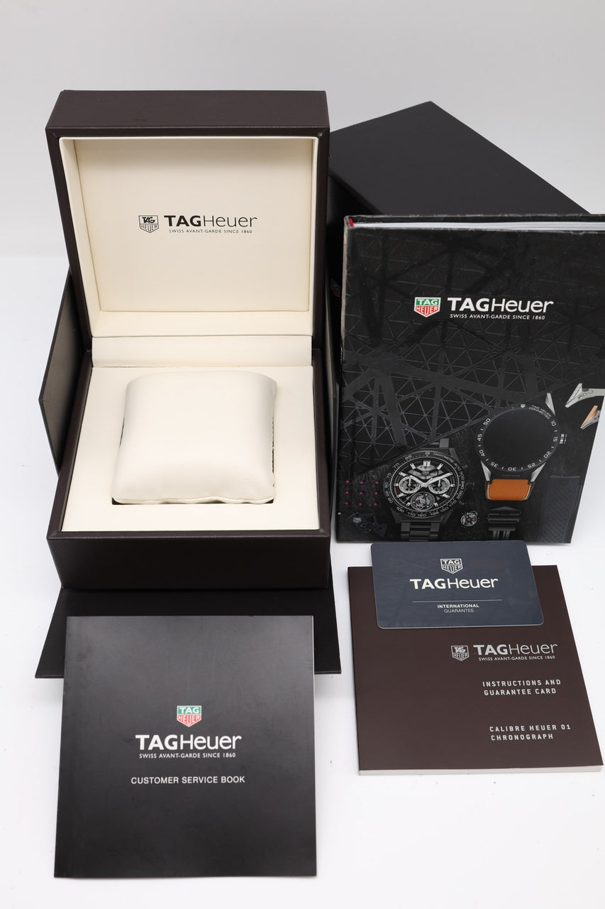 Tag Heuer Carrera Calibre 01 43mm Automatik CAR201T.BA0766 - Papiere und oder Lieferumfang