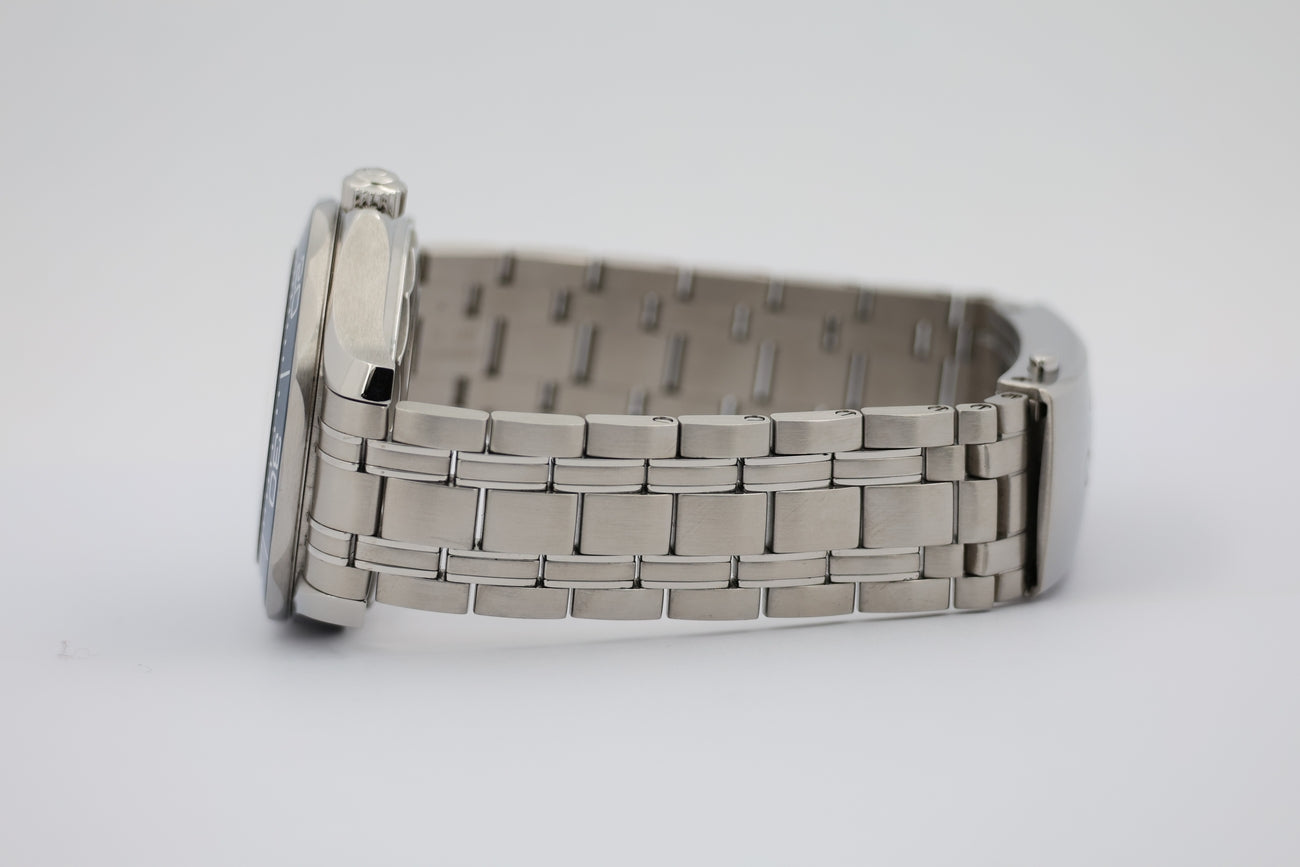 Omega Seamaster Diver 300m Automatik 42mm 21030422003001 - Detailansicht 3