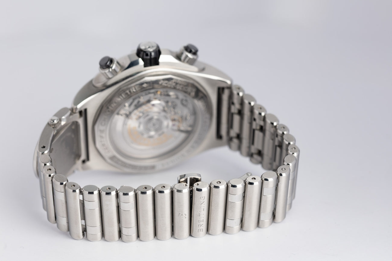 Breitling Chronomat 44mm Automatik Herrenuhr AB0136 - Detailansicht 7