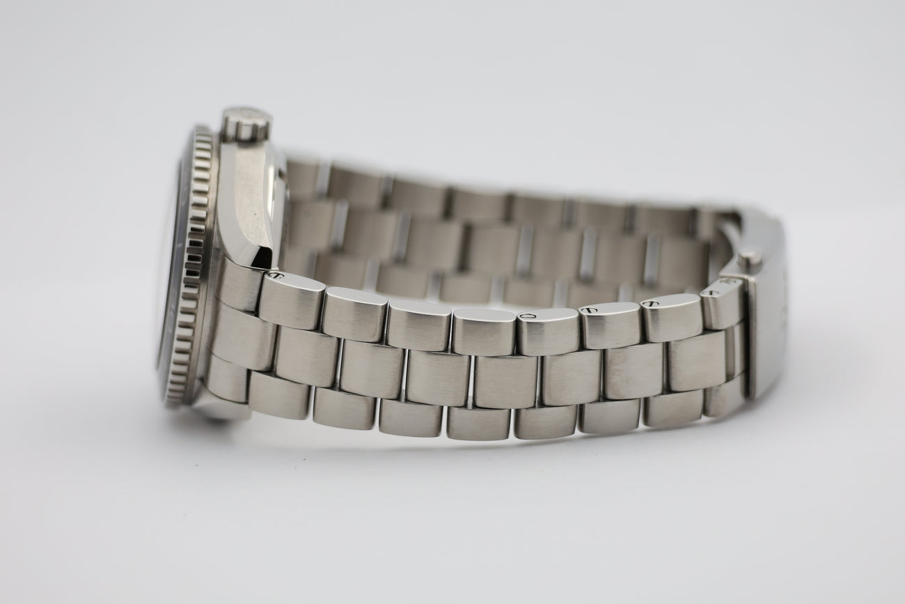 Omega Seamaster Planet Ocean Automatik Herrenuhr Stahl 37,5mm 23230382001001 - Detailansicht 3