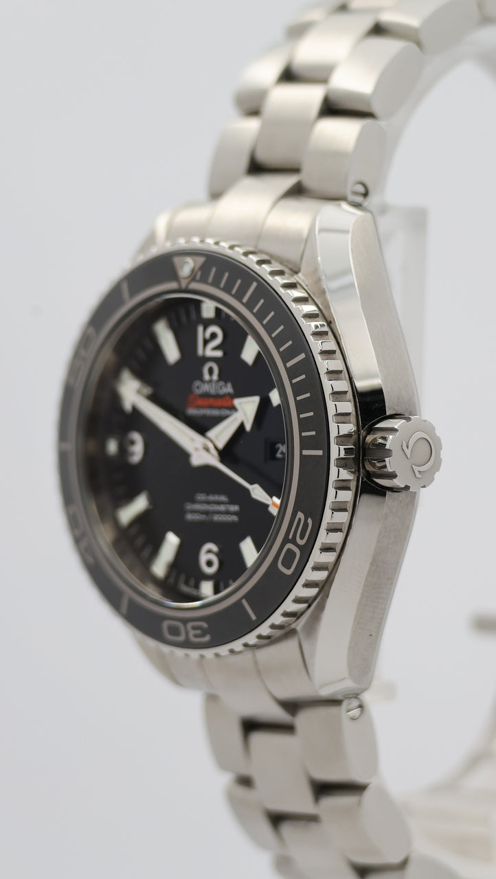 Omega Seamaster Planet Ocean Automatik Herrenuhr Stahl 37,5mm 23230382001001 - Detailansicht 7