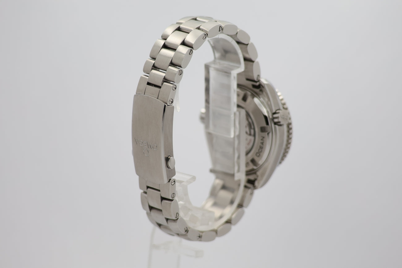 Omega Seamaster Planet Ocean Automatik Herrenuhr Stahl 37,5mm 23230382001001 - Detailansicht 1