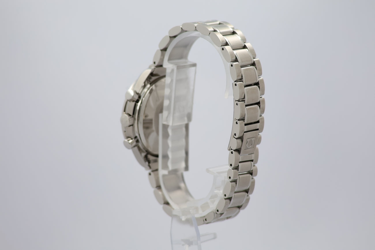 Omega Speedmaster Date 39mm Automatik 35133000 - Detailansicht 2