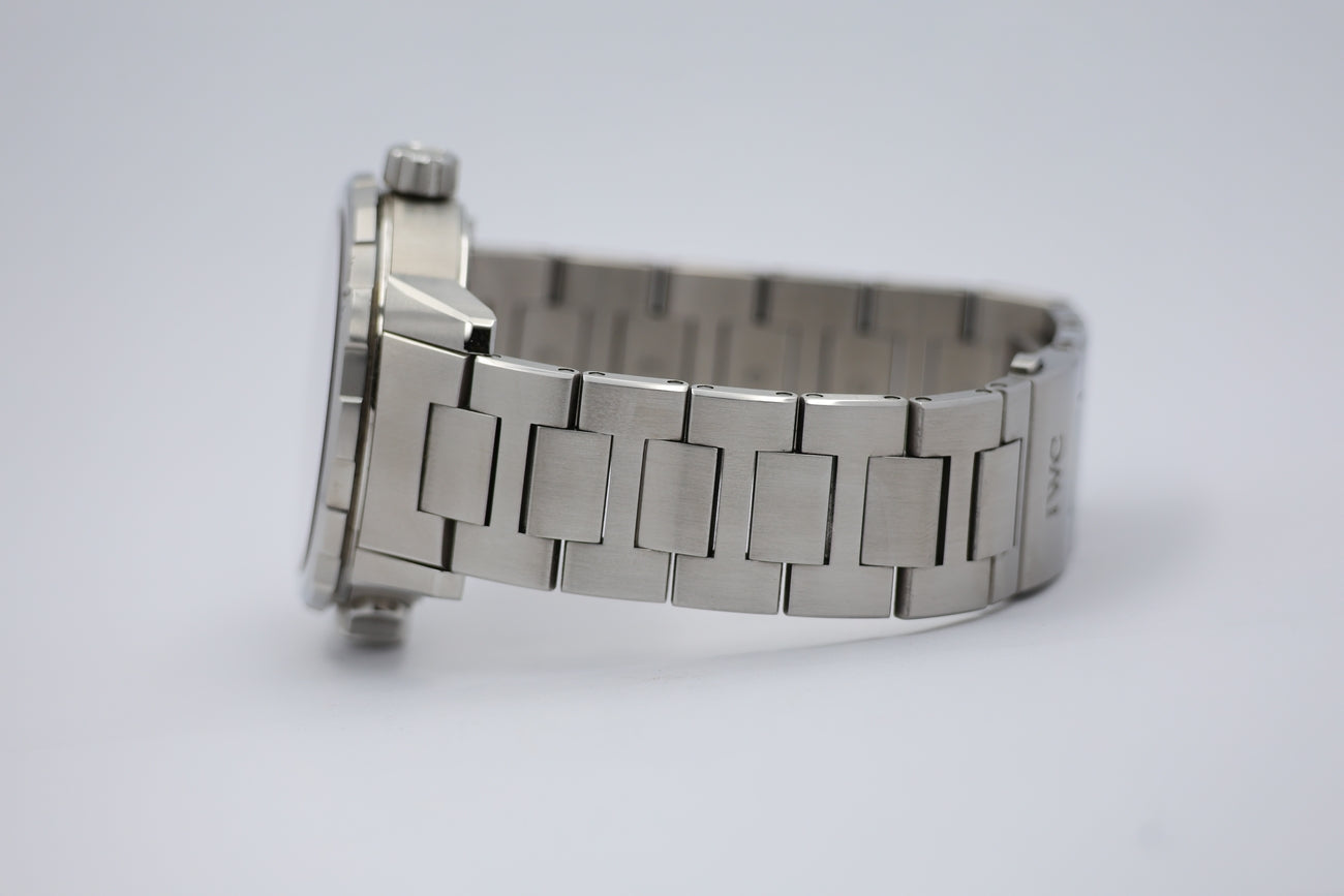 IWC Aquatimer Automatik Herrenuhr IW329002 - Detail view 3