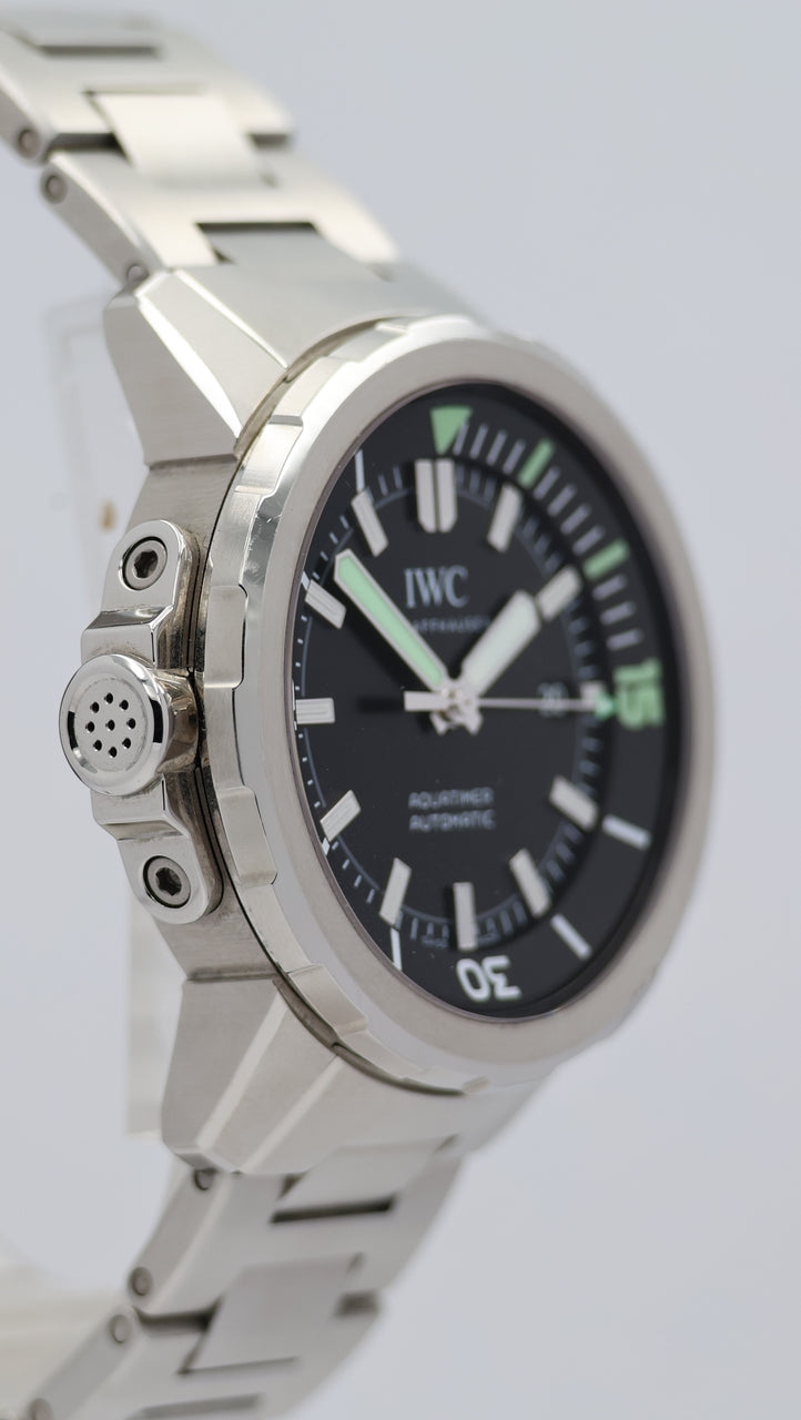 IWC Aquatimer Automatik Herrenuhr IW329002 - Detail view 8